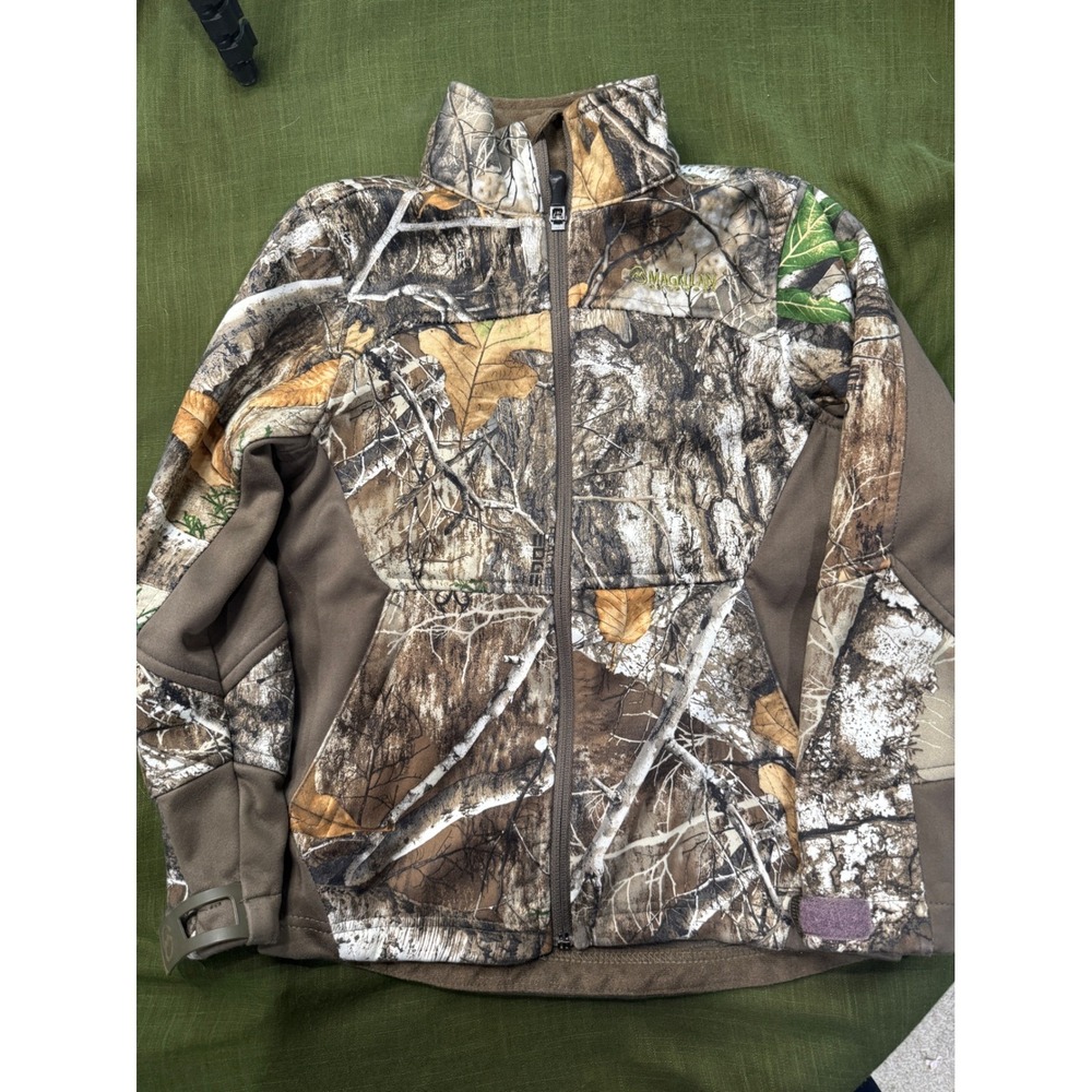 Magellan Outdoors Realtree Edge Camo Softshell Jacket XS Hunting Full Zip Fleece